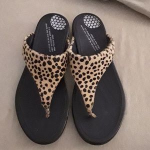 fitflop leopard print